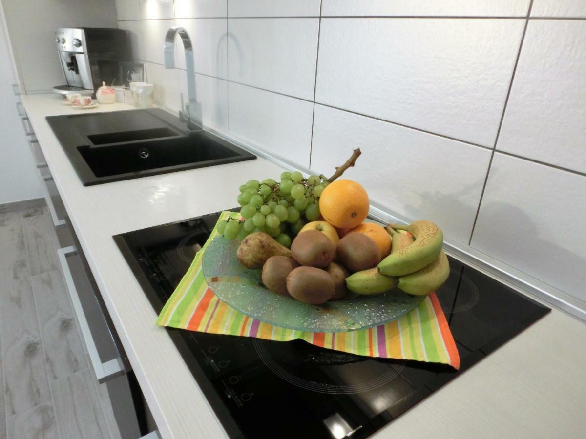 B&B Villa 16 Pini Lecce Buitenkant foto